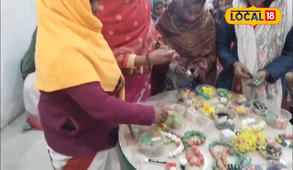 सीतामढ़ी में फोक टीएलएम से बदलेगी आंगनबाड़ी शिक्षा, 18 प्रखंडों में सेविकाओं को मिल रहा विशेष प्रशिक्षण