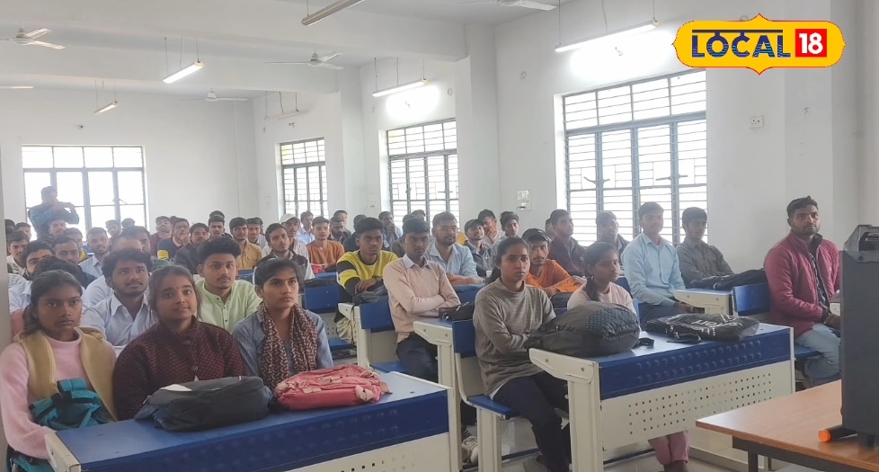 भोजपुर के कॉलेजों में अब भी शुरू नहीं हो पा रहे पीजी कोर्स, कारण जानकर हो जाएंगे हैरान