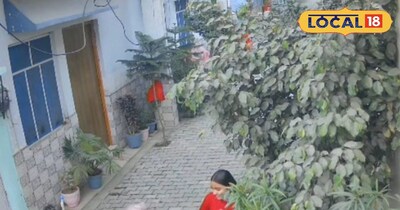 जबरन बुरखा पहनने का शिकार हुई छात्रा ने बताई आपबीती।