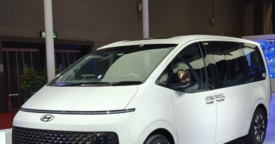हुंडई ने पेश की Staria Electric: 400 किमी रेंज, 9 सीटें और फास्ट चार्जिंग MPV!