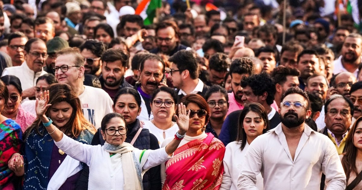 I-PAC रेड: ED ने आर्टिकल 32 के तहत ही क्यों खटखटाया SC का दरवाजा? क्या होता है कैविएट जो ममता सरकार ने लगाया