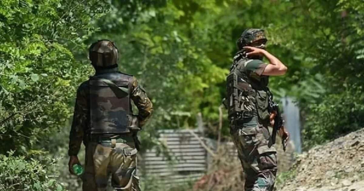 Kishtwar Encounter LIVE: किश्तवाड़ मुठभेड़ में 8 जवान घायल, 2 की हालत गंभीर; ग्रेनेड फेंक जंगल में भागे आतंकी