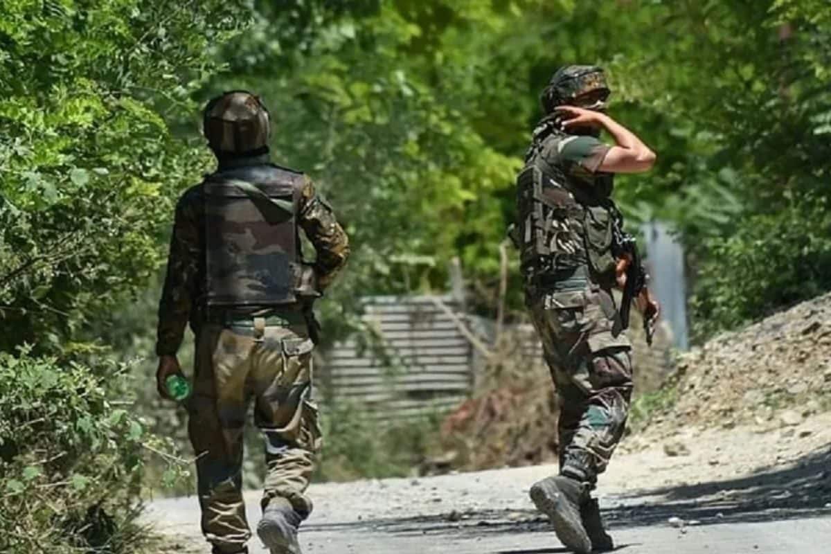 Kishtwar Encounter LIVE: किश्तवाड़ मुठभेड़ में 8 जवान घायल 2 की हालत गंभीर ग्रेनेड फेंक जंगल में भागे आतंकी
