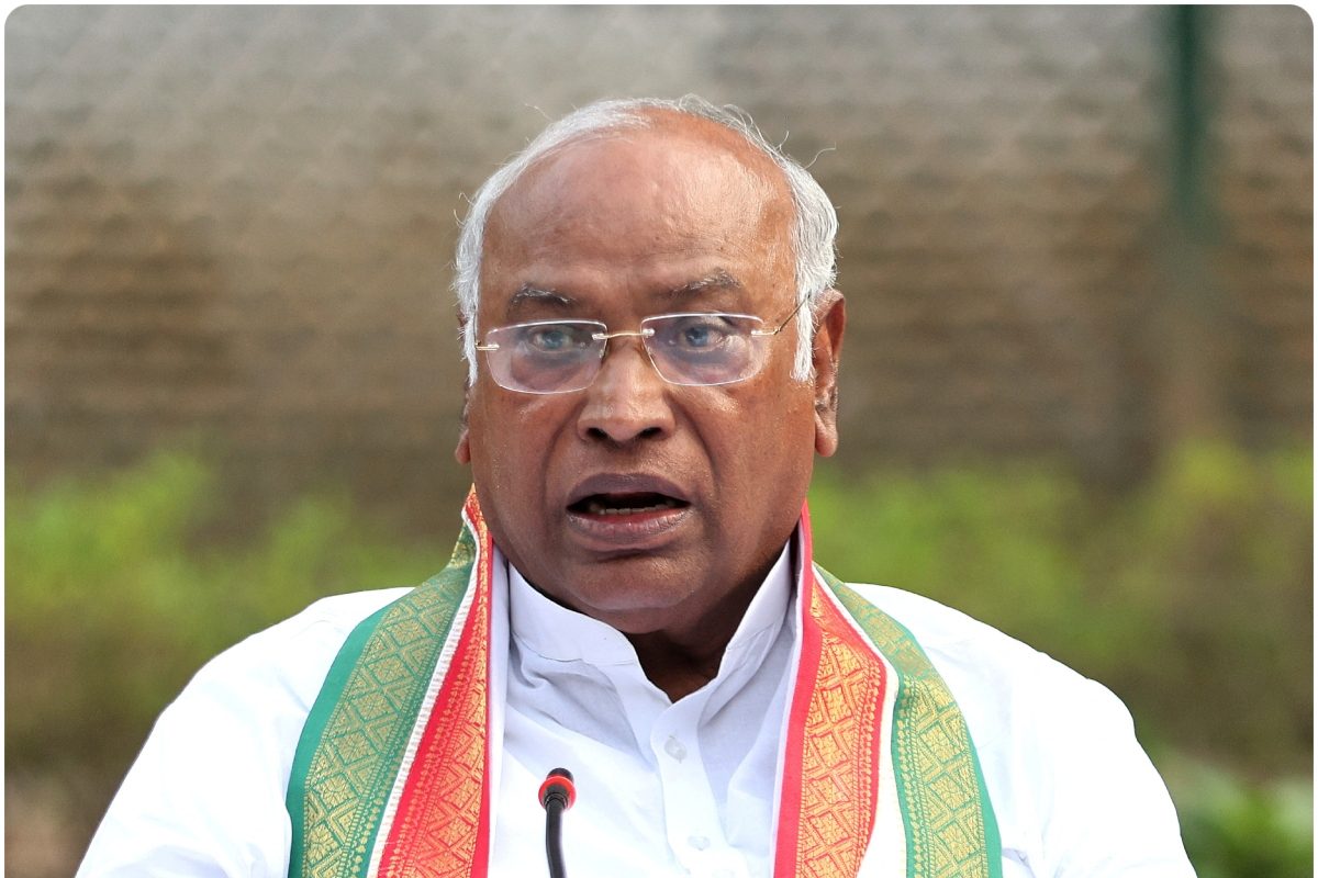 जो इंसान खुद एक परिवार की कठपुतली की तरह काम करता है मल्लिकार्जुन खरगे पर बीजेपी का पलटवार