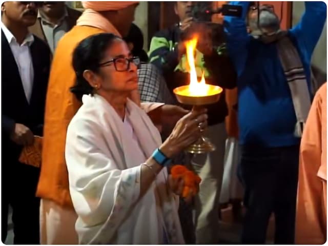 'कुंभ पर करोड़ रुपए खर्च करता है केंद्र, लेकिन गंगासागर के लिए एक पैसा नहीं'