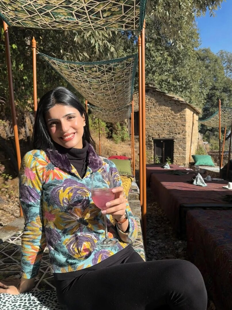 Agastya Nanda, Simar Bhatia, ikkis, bollywood debut 2026, Medha Rana, Yashvardhan Ahuja, Suhana Khan, Sai Pallavi, Sreeleela, मेधा राणा,