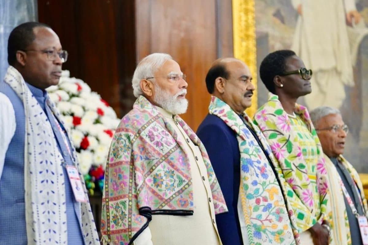 भारतीय लोकतंत्र की ताकत ‘लास्ट माइल कनेक्टिविटी’ 98 करोड़ मतदाताओं की भागीदारी विश्व में मिसाल: पीएम मोदी