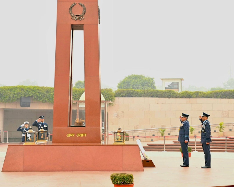 Air Marshal nagesh kapoor news, Indian Air Force news, Vice Chief Staff nagesh kapoor, nagesh kapoor on operation Sindoor 2025, South Western Command news, nagesh kapoor Sarvottam Yudh Medal, Pakistan Air Strike, Bhartiya Vayu Sena news, Pakistan Par Hamla, operation Sindoor ki Kahani, Nagesh Kapoor Profile, नागेश कपूर, कौन हैं नागेश कपूर, वायु सेना के नए उपप्रमुख का नाम क्या है Air Marshal nagesh kapoor news, Indian Air Force news, Vice Chief Staff nagesh kapoor, nagesh kapoor on operation Sindoor 2025, South Western Command news, nagesh kapoor Sarvottam Yudh Medal, Pakistan Air Strike, Bhartiya Vayu Sena news, Pakistan Par Hamla, operation Sindoor ki Kahani, Nagesh Kapoor Profile, नागेश कपूर, कौन हैं नागेश कपूर, वायु सेना के नए उपप्रमुख का नाम क्या है