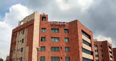 बिल्डर के खिलाफ आदेश.