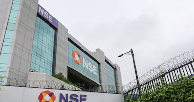 नेशनल स्टॉक एक्सचेंज के आईपीओ का रास्ता हुआ साफ: सेबी ने दी मंजूरी. (Image:News18)