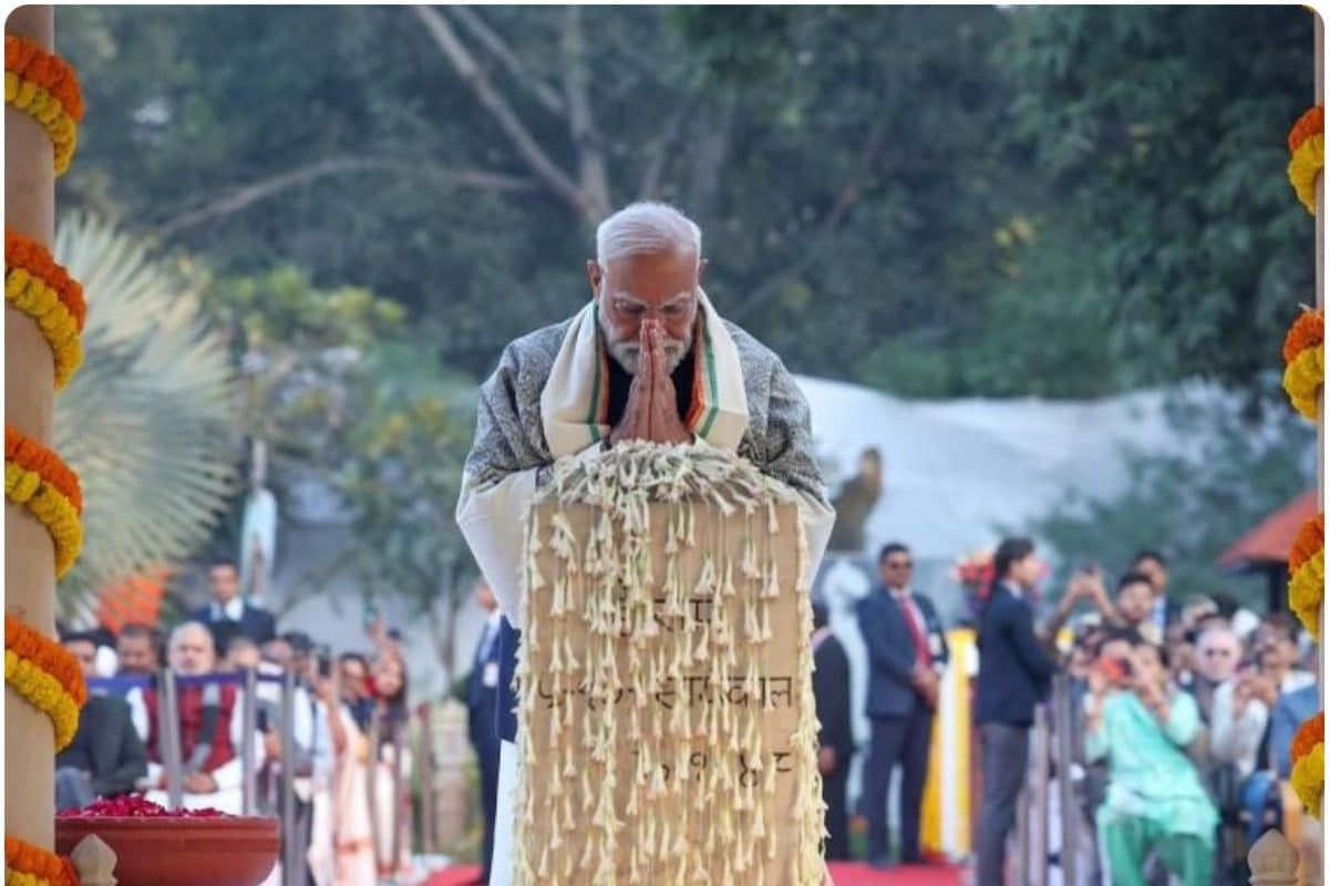 गांधी स्मृति में नमन: बापू की पुण्यतिथि पर पीएम मोदी ने दोहराया सत्य-अहिंसा का संकल्प