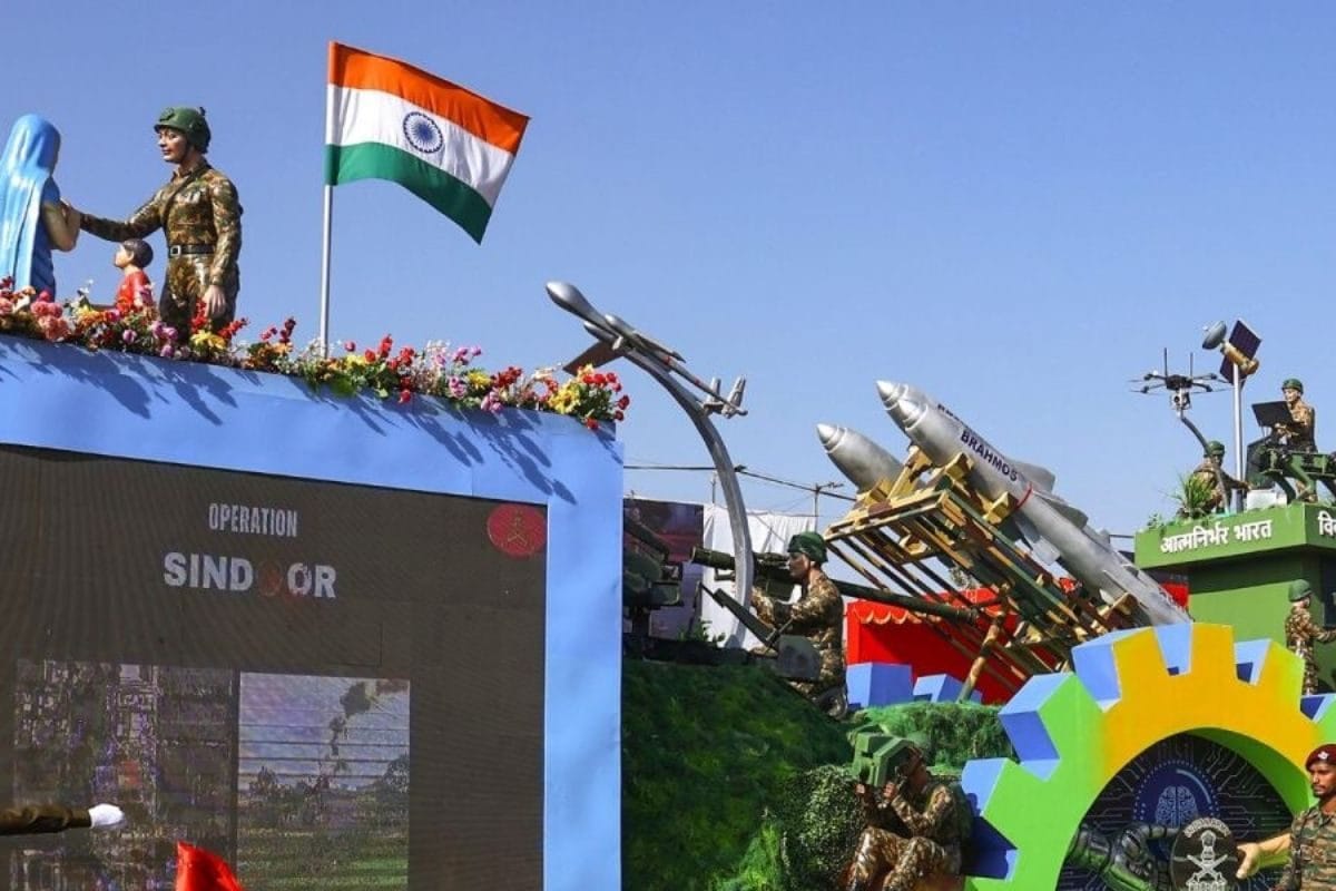 राफेल Su-30MKI ब्रह्मोस से वार ऑपरेशन सिंदूर में पाकिस्तान पर कैसे भारी पड़ा भारत नई रिपोर्ट में खुलासा