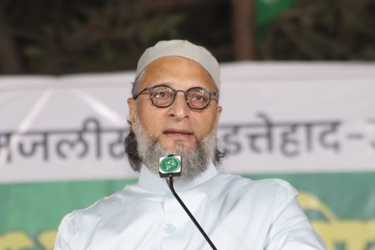 बीएमसी मेयर पर फंसा पेच क्या अकोट के बाद मुंबई में बीजेपी से मिलाएगी AIMIM असदुद्दीन ओवैसी ने दिया जवाब