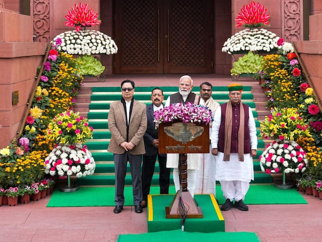 'अब हम रिफॉर्म एक्सप्रेस पर चल पड़े...', बजट सत्र से पहले मोदी का क्या इशारा?