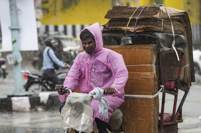 बंगाल की खाड़ी में हलचल, प्रचंड ठंड के बीच आ रही आफत, IMD का आया ऑरेंज अलर्ट