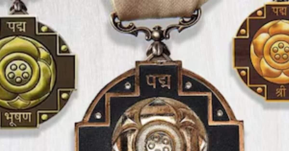 'सियासी छुआछूत' खत्म: मोदी सरकार में धुर विरोधियों को भी मिले पद्म सम्‍मान और भारत रत्न