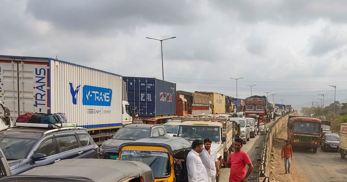 महाराष्ट्र में भाषा पर घमासान: पालघर में गुजराती नोटिफिकेशन पर क्यों भड़के उद्धव और कांग्रेस?