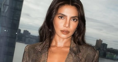 प्रियंका चोपड़ा गोल्डन ग्लोब अवॉर्ड्स को होस्ट करेंगी. (फोटो साभारः इंस्टाग्राम)