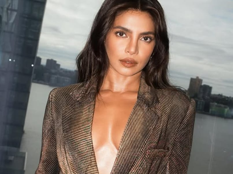 Priyanka Chopra Goldern Globe
