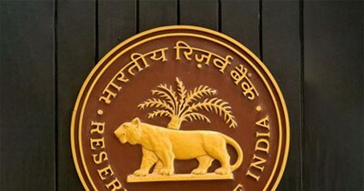 20 साल बाद UCB लाइसेंसिंग की वापसी की तैयारी, RBI ने 300 करोड़ पूंजी शर्त के साथ मांगे सुझाव.(Image:ANI)