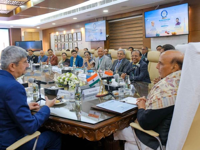 पाक का काल बना था DRDO; 'सिंदूर' में कैसे की सेना की मदद? राजनाथ सिंह ने बताया