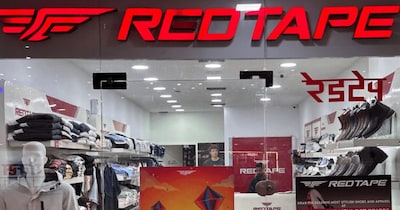 फुटवियर ब्रांड RedTape के फाउंडर्स बेच सकते हैं मेजोरिटी स्टेक, PE दिग्गजों की एंट्री से शेयर उछले. (Image: Social Media)