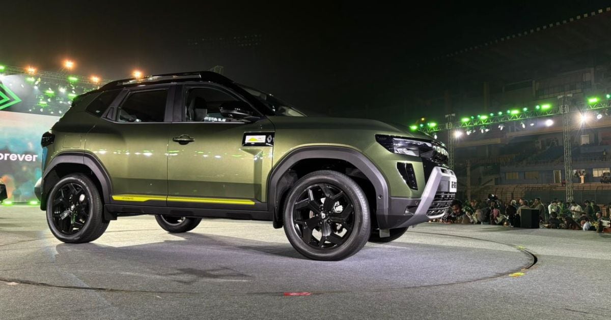 renault duster side design renault duster side design