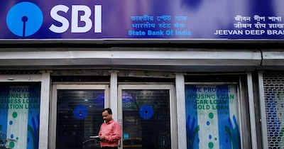 SBI यूजर्स ध्यान दें! 15 फरवरी को 30 मिनट के लिए ठप रहेंगी ये डिजिटल सर्विसेज.