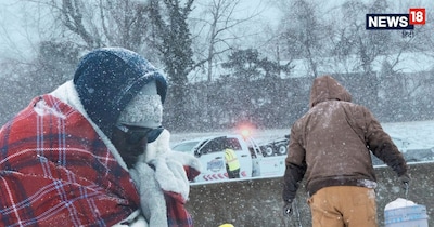 बर्फीले तूफान ने किया अमेरिका को जाम.