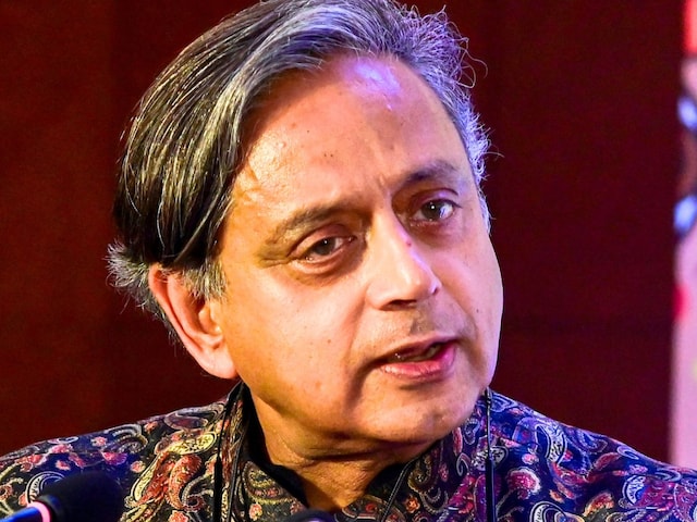 सोन‍िया गांधी ने घर पर बुलाई मीटिंग, उसमें भी नहीं पहुंचे शश‍ि थरूर