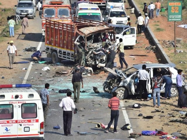 जबलपुर : सड़क हादसे में मृत मजदूरों के परिजनों के लिए मुआवज़े की घोषणा