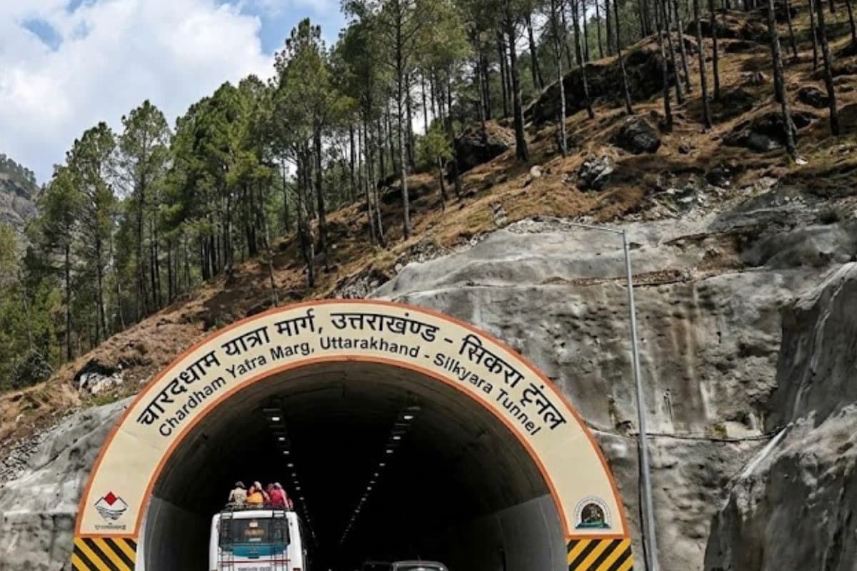 हिमालय का सीना चीरकर बनाई 5 किलोमीटर लंबी सुरंग आसान होगी चारधाम यात्रा 15 मिनट में पूरा होगा 2 घंटे का सफर