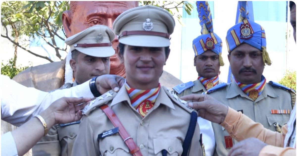 कौन हैं CRPF की सिमरन बाला? 26 जनवरी को कर्तव्य पथ पर रचेंगी इतिहास, पुरुष टुकड़ी की अगुवाई करने वाली पहली महिला