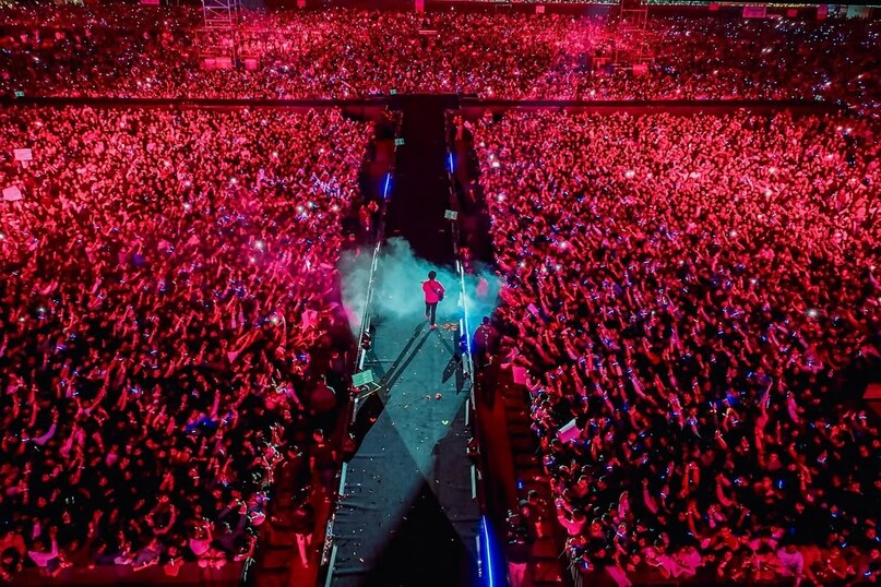 Arijit Singh, Arijit Singh News, arijit singh filmmaking, arijit singh debut hindi film, arijit singh sons, arijit singh wife koel singh, arijit singh retirement reason, why arijit singh quit playback singing, अरिजीत सिंह की पहली हिंदी फिल्म, अरिजीत सिंह का बेटा, अरिजीत सिंह रिटायरमेंट का कारण