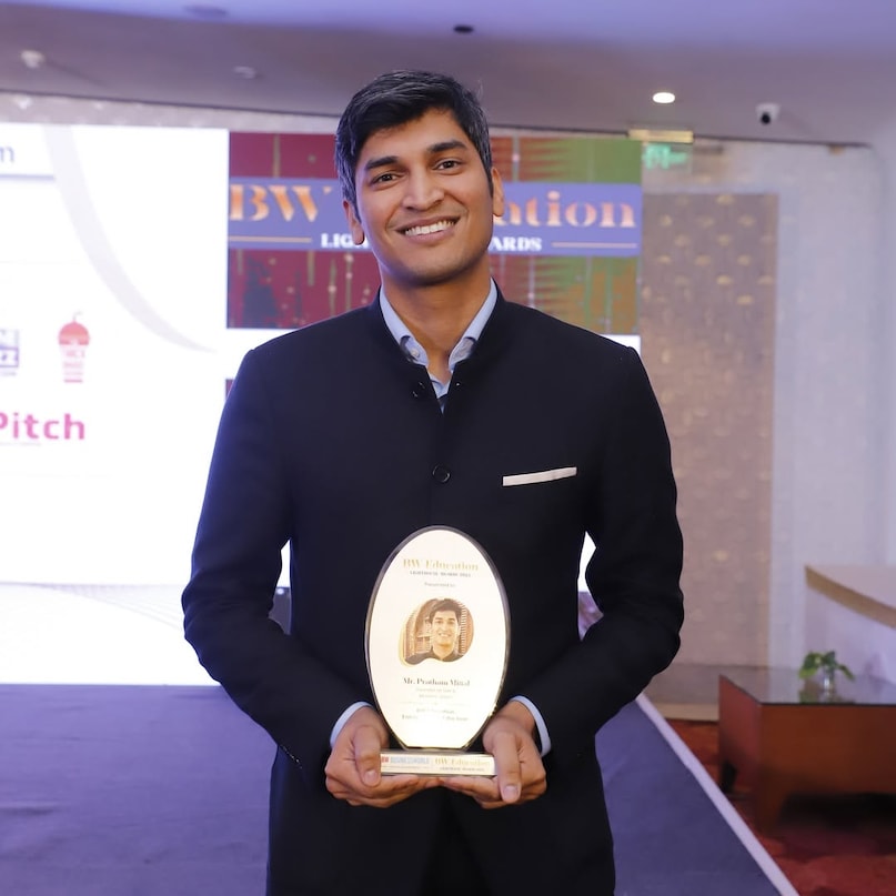 Shark Tank India 5, Anupam Mittal, Vineeta Singh, Namita Thapar, Peyush Bansal, Ritesh Agarwal, Kunal Bahl, Viraj Bahl, Amit Jain, शार्क टैंक इंडिया सीजन 5, शार्क टैंक इंडिया सीजन 5 में 6 नए शार्क्स की एंट्री