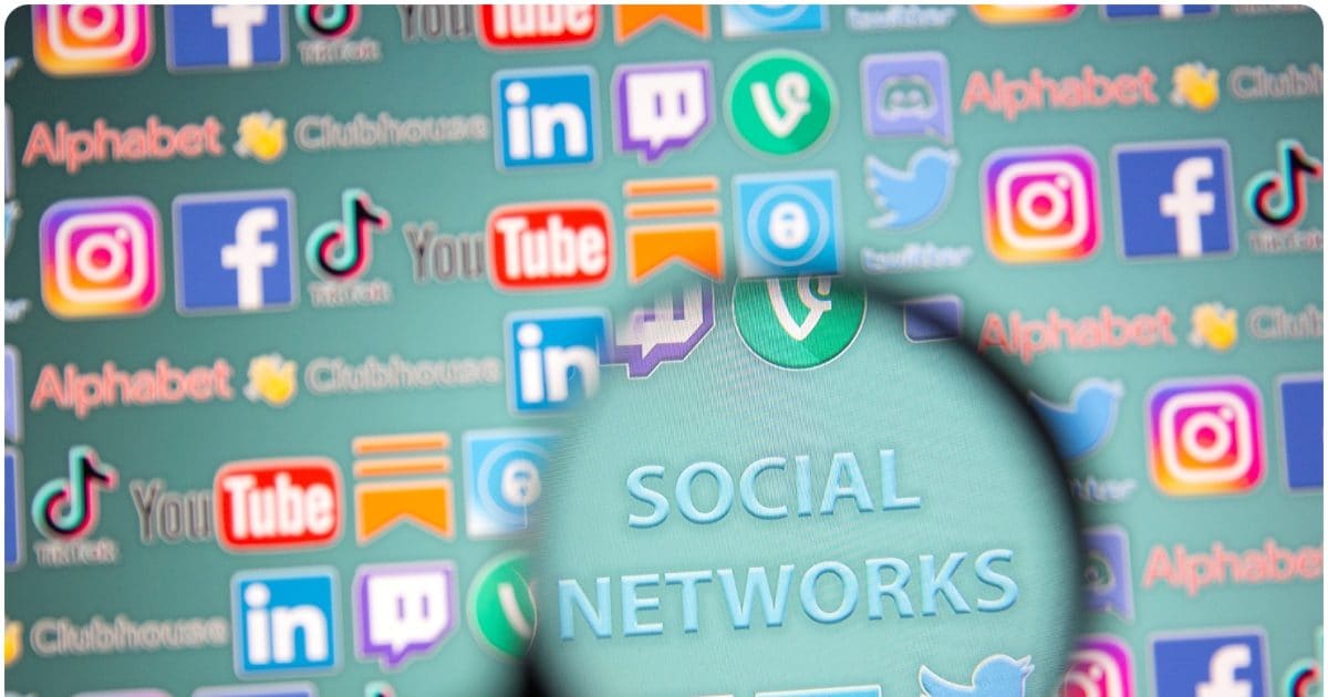 16 साल से कम उम्र के बच्चों पर सोशल मीडिया बैन? आंध्र प्रदेश में ऑस्ट्रेलिया वाला दांव, डेटा इकट्ठा कर रही सरकार