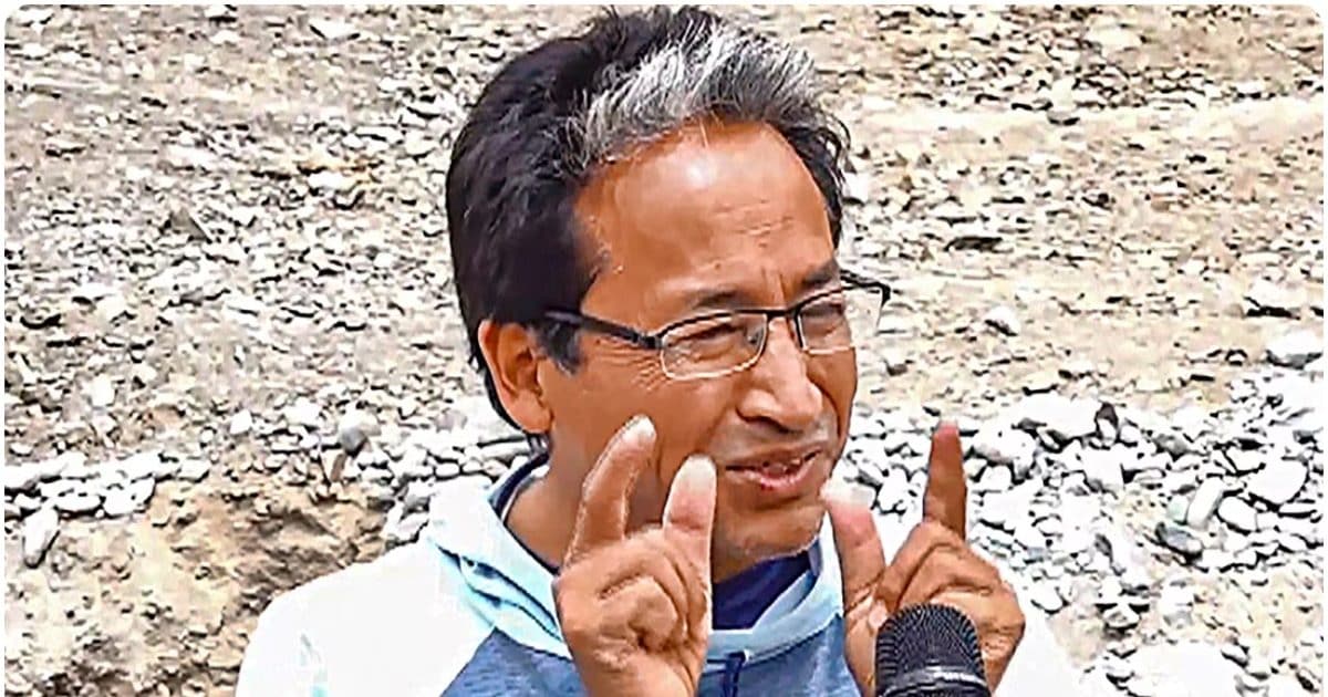 कोठरी में कंबल बिछाकर फर्श पर सो रहे सोनम वांगचुक; पत्नी गीतांजिल अंगमो ने बताया, जेल में कैसे बिताते हैं समय