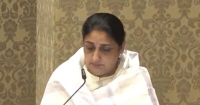 सुनेत्रा पवार: महाराष्ट्र की पहली महिला डिप्टी सीएम.