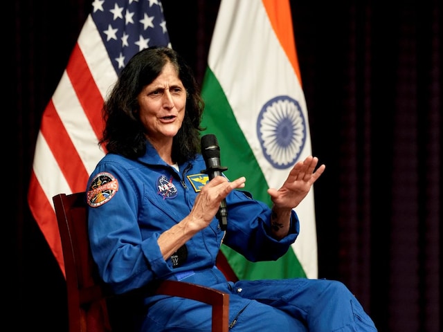 सुनीता विलियम्स ने क्यों कहा कि वे अब चांद पर नहीं जाएंगी? क्यों हुईं रिटायर