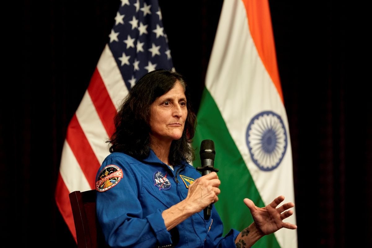 स्पेस में कैसे पहुंचा भारतीय खाना सुनीता विलियम्स ने धरती पर आते ही क्यों खाई ताजी ब्रेड NASA एस्ट्रोनॉट ने खोले राज