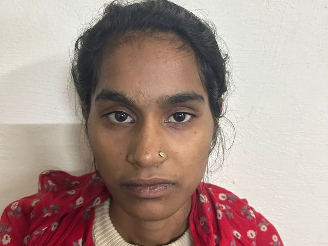 अवैध संबंधों की राह में रोड़ा बना रहा था पति, पत्नी ने मां संग रास्ते से हटाया