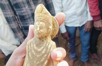 Unnao Boy's Dreams Lead to Discovery of Khatu Shyam Baba Idol, Villagers Witness Miracle
