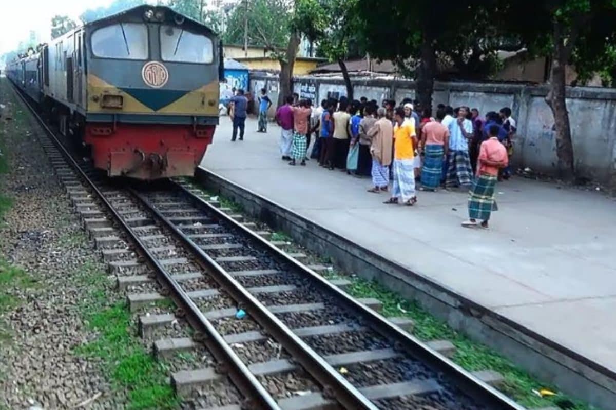 रेलयात्रियों की बल्ले-बल्ले! साधारण श्रेणी के टिकट पर 3% छूट RailOne ऐप से मिलेगा कैशबैक