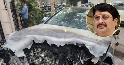 राजा भैया की बेटी के घर हमला, कार और गेट आग के हवाले, जान का खतरा बताकर मांगी मदद.