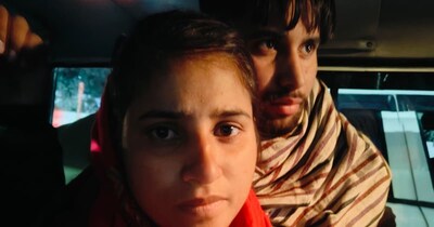 रूबी और पारस को पुलिस ने रुड़की से पकड़ा है.