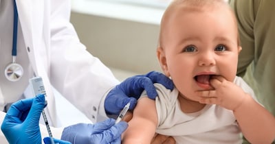 भारत में दुनिया का सबसे बड़ा टीकाकरण अभियान चल रहा है.