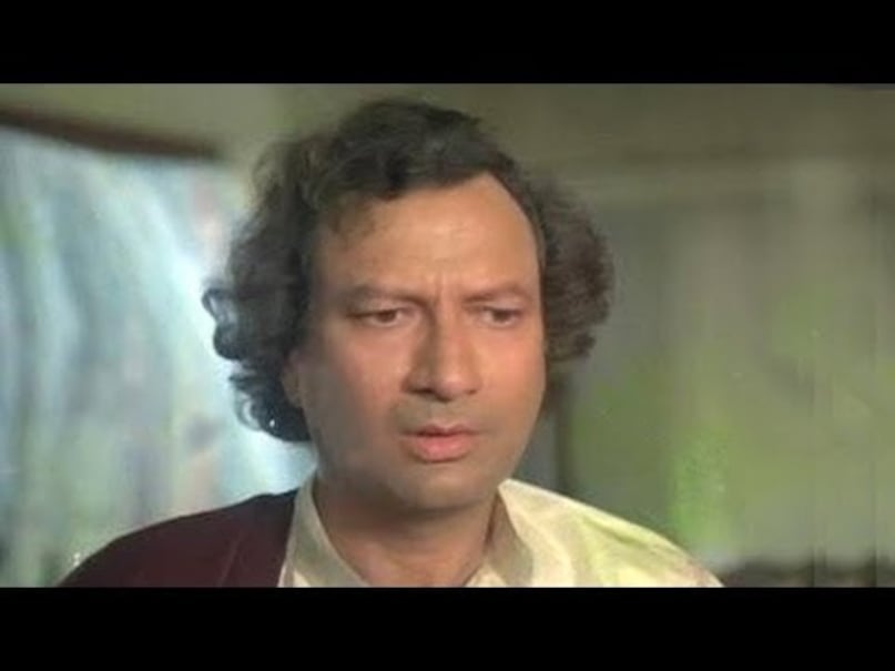 Vijay anand , Vijay anand aka Goldee , Dev anand Brother Vijay anand, superstar Dev anand, Dev Anand Brother Vijay Anand married his Niece , vijay anand Birth anniversary, vijay anand movies , vijay anand facts, Vijay anand first wife, विजय आनंद, विजय आनंद को कैसे मिला गोल्डी नाम, देवानंद के भाई विजय आनंद, विजय आनंद की पहली पत्नी, विजय आनंद ने सगी भांजी संग की शादी
