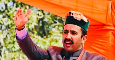 सुक्खू सरकार में कैबिनेट लोक निर्माण मंत्री विक्रमादित्य सिंह ने इस बाबत फेसबुक पर बड़ी टिप्पणी की है. 