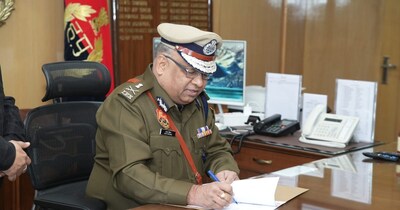 1992 बैच के आईपीएस अधिकारी अजय सिंघल मूल रूप से रेवाड़ी से संबंध रखते हैं. 