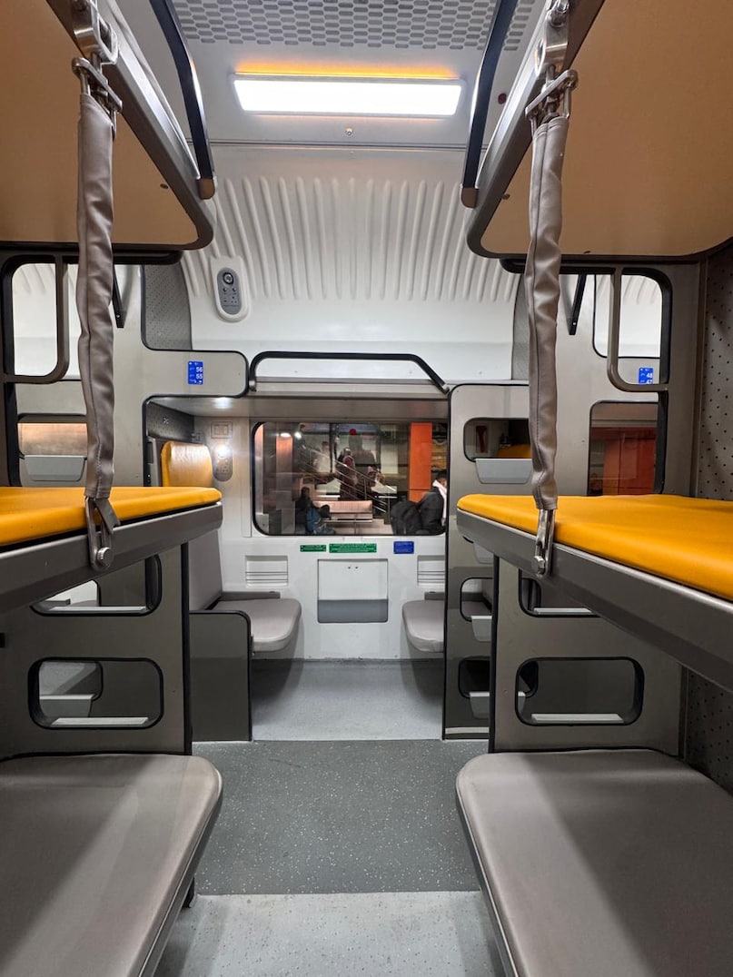 Vande Bharat Sleeper Train Vande Bharat Sleeper Train